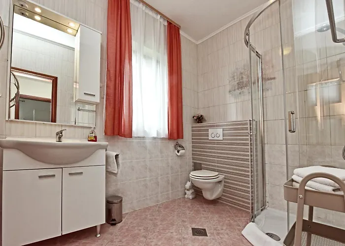 아파트 Mina 포레치