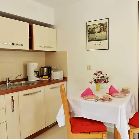 Mina Apartment