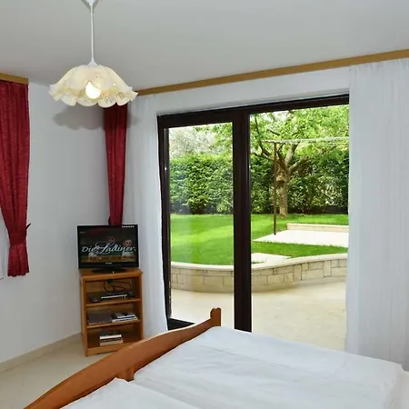 Mina Apartment *