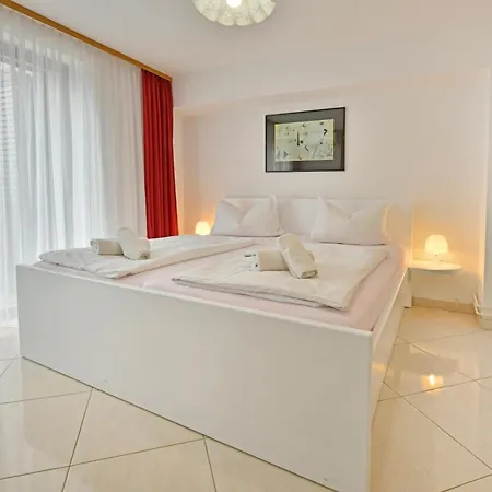 Mina Lejlighed Poreč